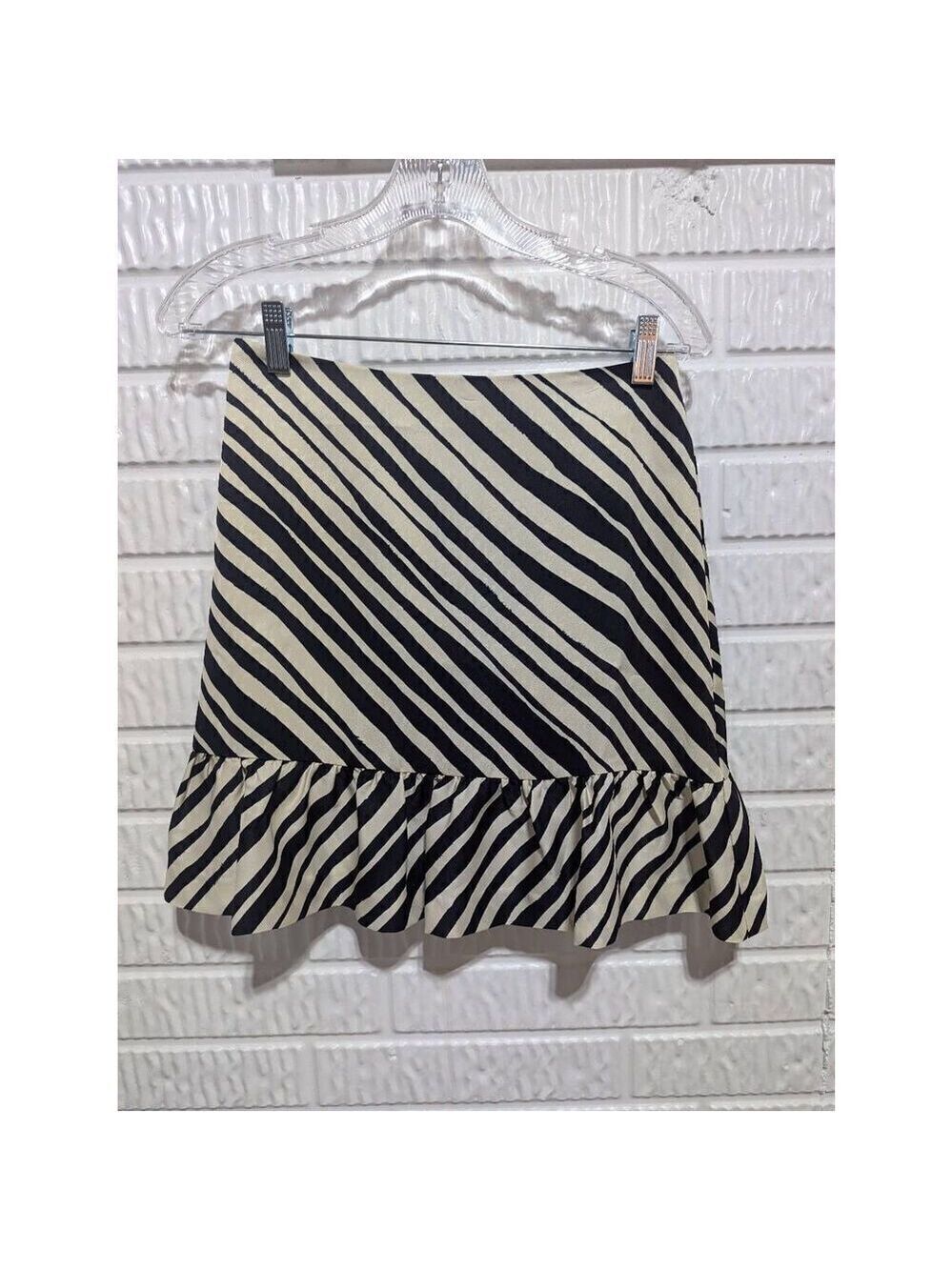Ann Taylor Women's Black & Cream Zebra Striped Silky Ruffle Bottom Skirt Size 00